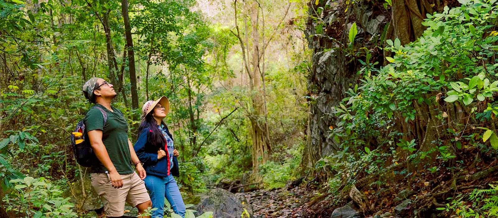 ¡Promociona tu negocio en Y Tú Qué Planes!