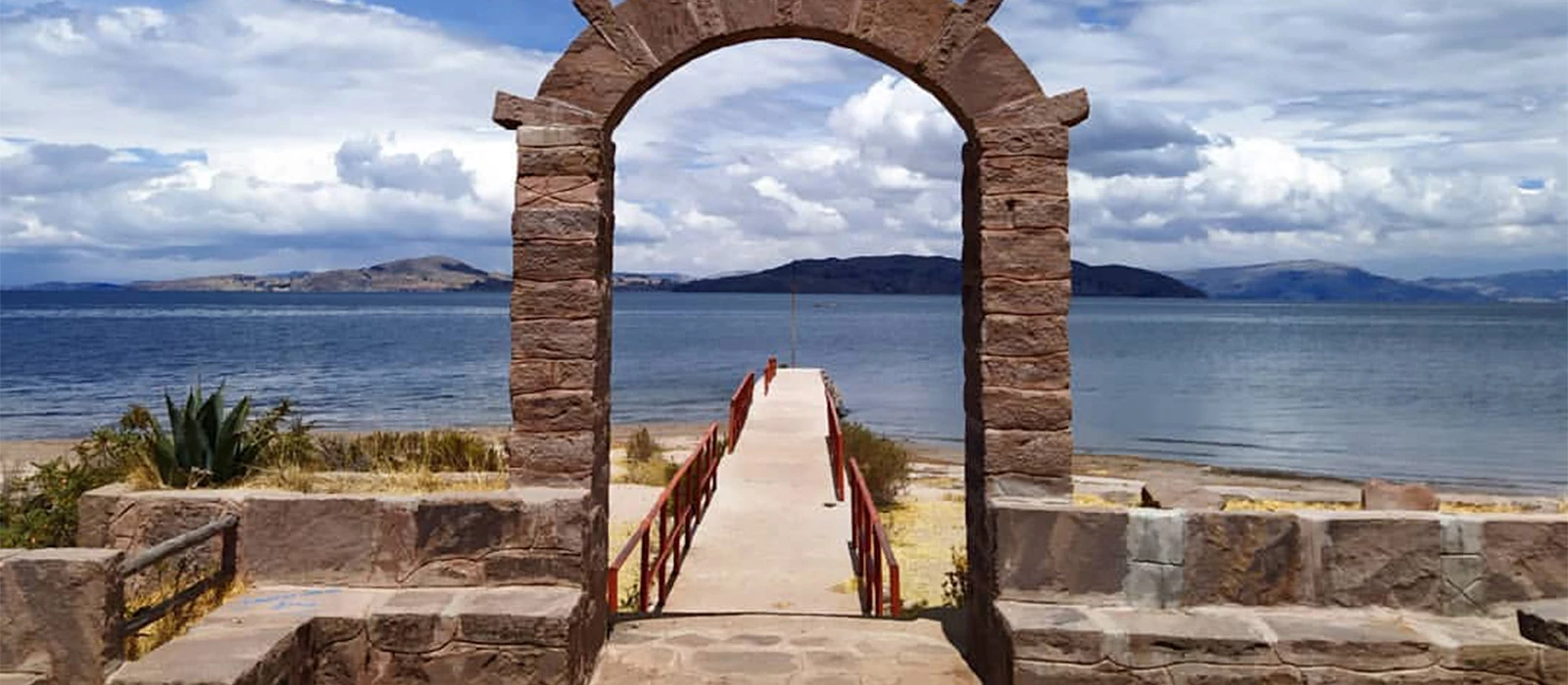 ¡Promociona tu negocio en Y Tú Qué Planes!