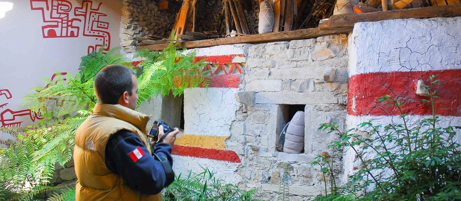 ¡Promociona tu negocio en Y Tú Qué Planes!