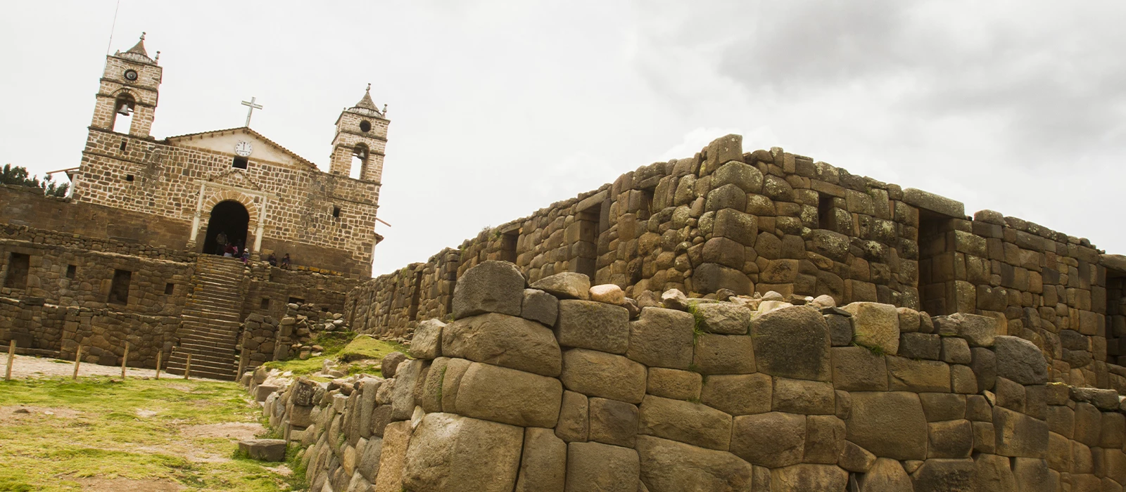 ¡Promociona tu negocio en Y Tú Qué Planes!