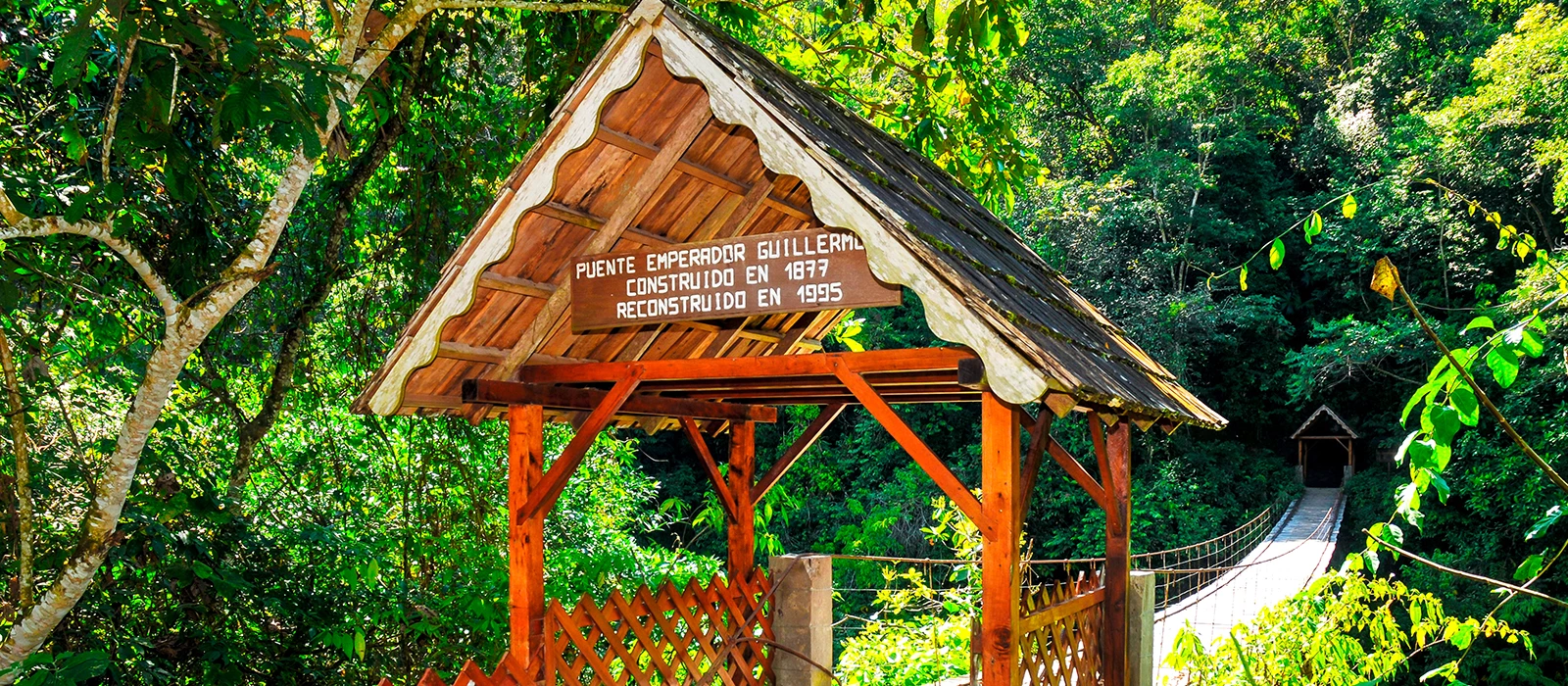 ¡Promociona tu negocio en Y Tú Qué Planes!