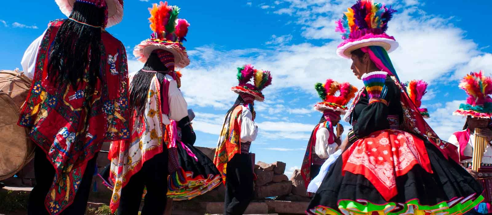 ¡Promociona tu negocio en Y Tú Qué Planes!