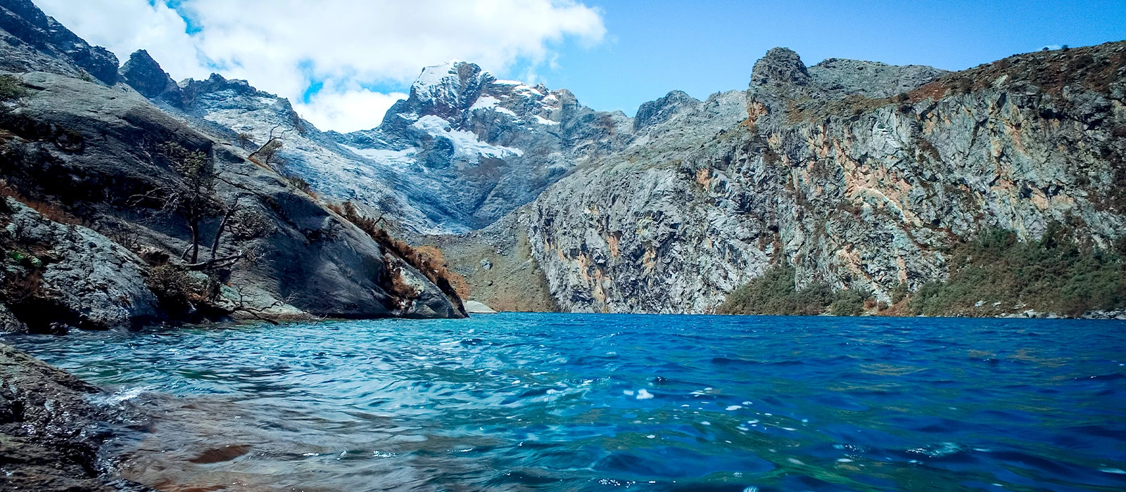 ¡Promociona tu negocio en Y Tú Qué Planes!