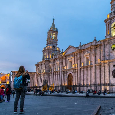 Arequipa te cuenta su historia a través de su arquitectura colonial: visita sus imponentes casonas y monumentos