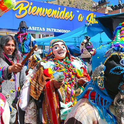 Donde la cultura inspira: la magia de la Feria de las Alasitas te espera
