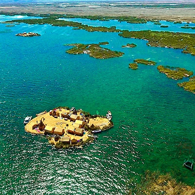 Isla Flotante Balsero Chimu: descubre la historia ancestral sobre aguas vivas