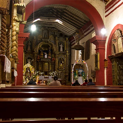 Iglesia de Santa Ana: explora la historia viva de la primera parroquia de Huancavelica