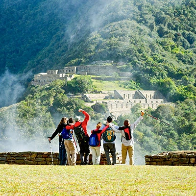 Rutas alternativas para llegar a Machupicchu: explora los caminos a Salkantay y Choquequirao