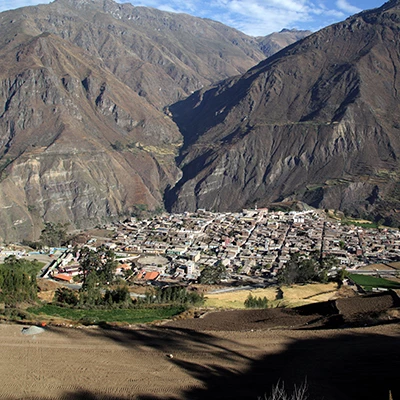 Visita Canta: aire puro, paisajes andinos y encanto natural cerca de Lima